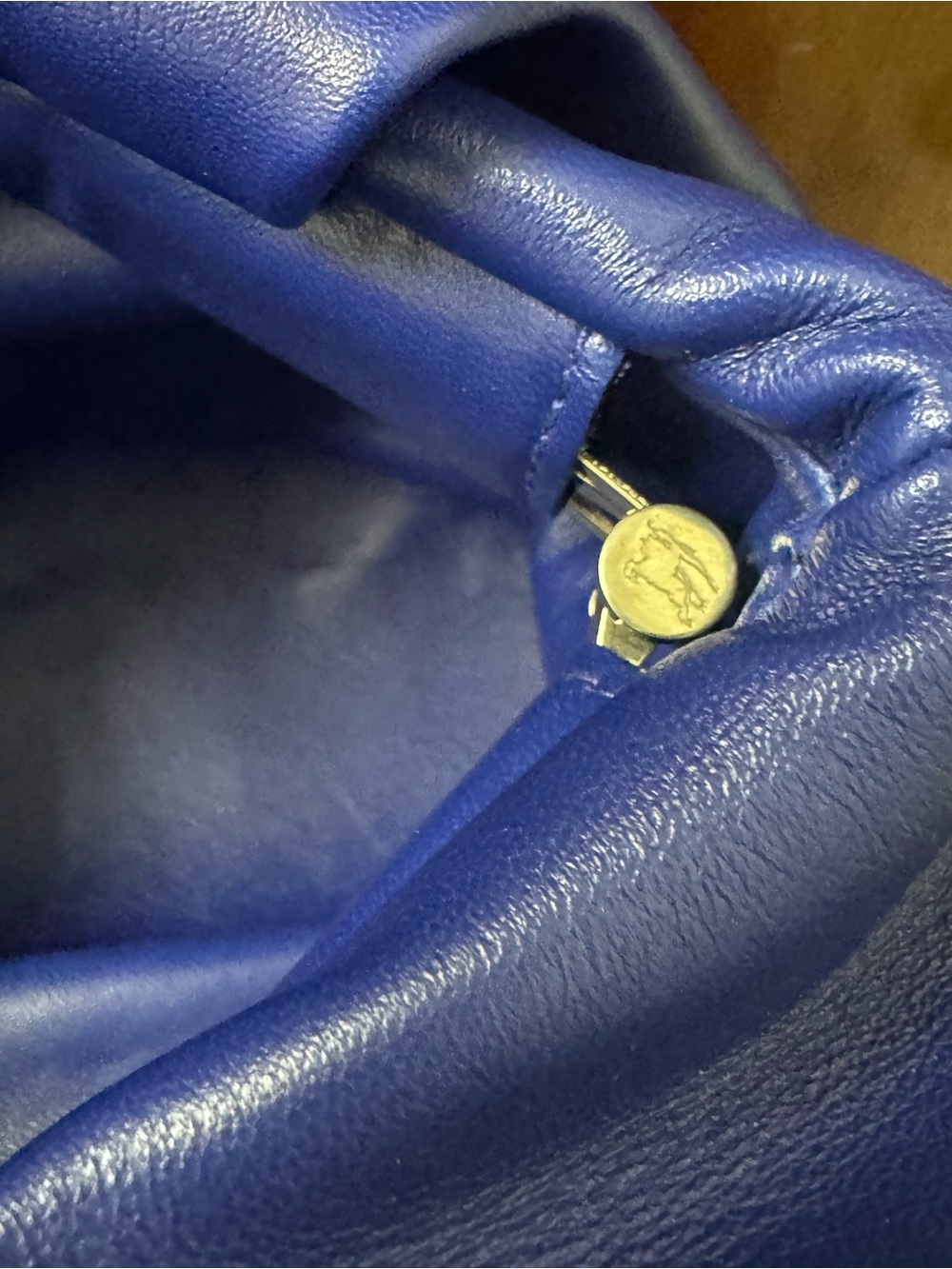Burberry royal Blue Women's 100% lamb leather Rose Clutch Bag - Picture 10 of 15